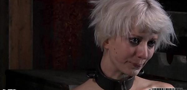  Episode scene bdsm